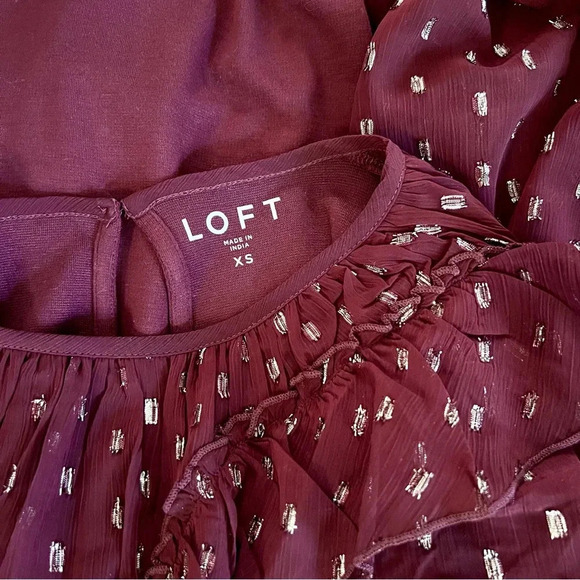 LOFT Plum Ruffle Top Sheer Long Sleeves Silver Metallic Detail Size XS - Picture 6 of 7